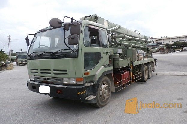 CONCRETE PUMP MERK NISSAN NIIGATA SIAP KERJA Semarang  