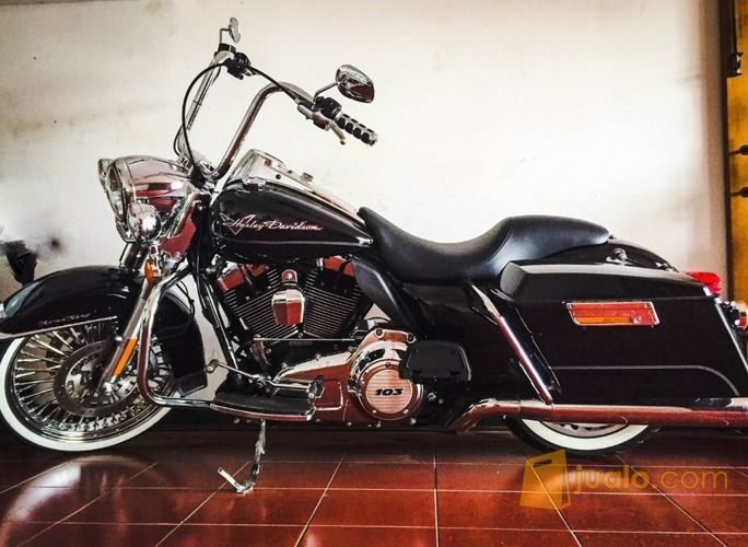  Harley  Davidson  Road  King  2013 Full Paper Bandung Jualo