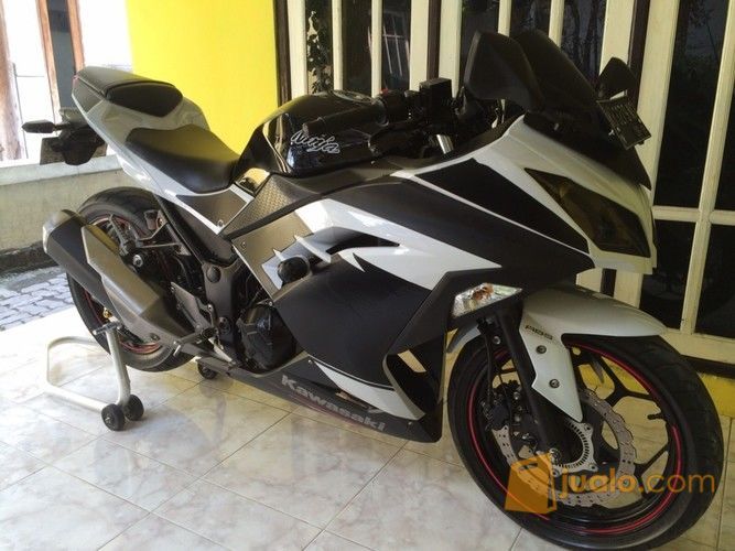 KAWASAKI NINJA  250  FI  INJEKSI TAHUN 2014 Kab 