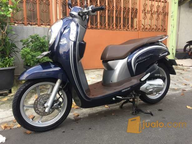  Scoopy  2014 Warna Biru Stylish Lanhkah Denpasar Jualo