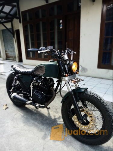  Motor  Custom Megapro Model Tracker Japstyle Kab Bandung  