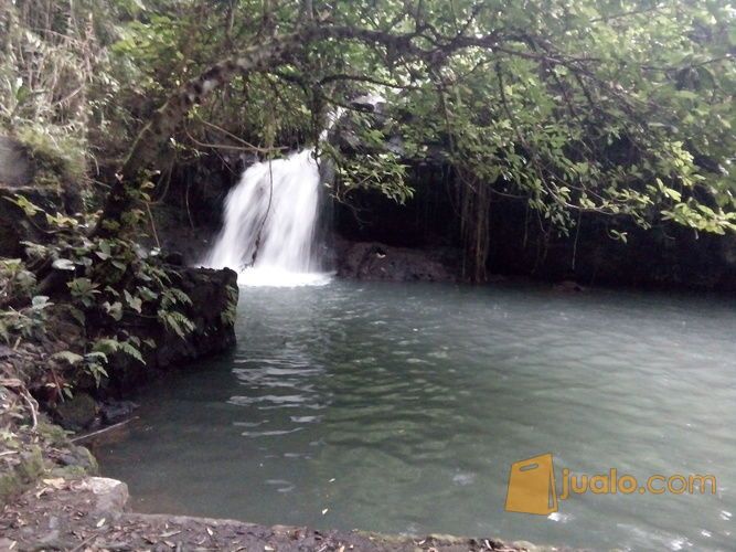 Wisata Keluarga Antogan Waterfall Banyuwangi Jawa Timur