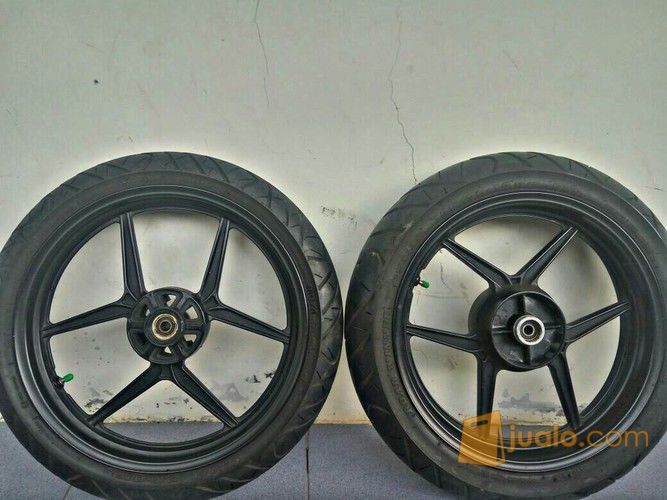  Velg  Kymco Tapak Lebar 3 5 Inch Plus Ban Depan Dunlop 