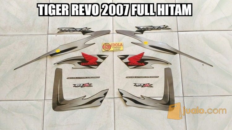 Striping Tiger Revo  2007 Full Hitam Jambi Jualo