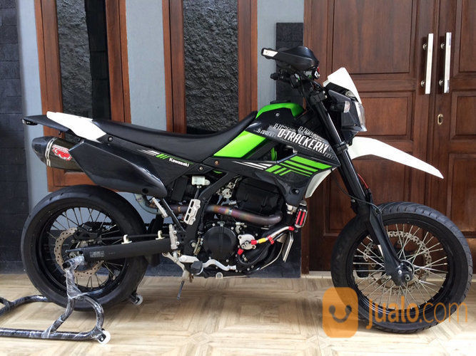 Атаки трекер. Колеса Kawasaki d-Tracker 250. Аполло трекер 250. Ataki Tracker 250.