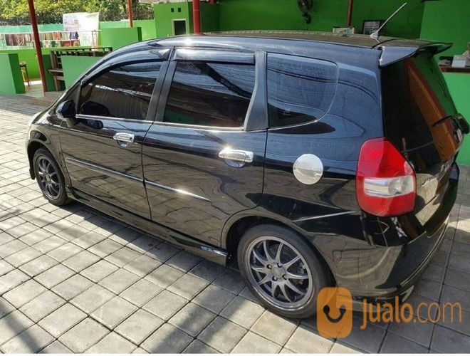 HONDA JAZZ Vtec 2006 M T Mataram Jualo