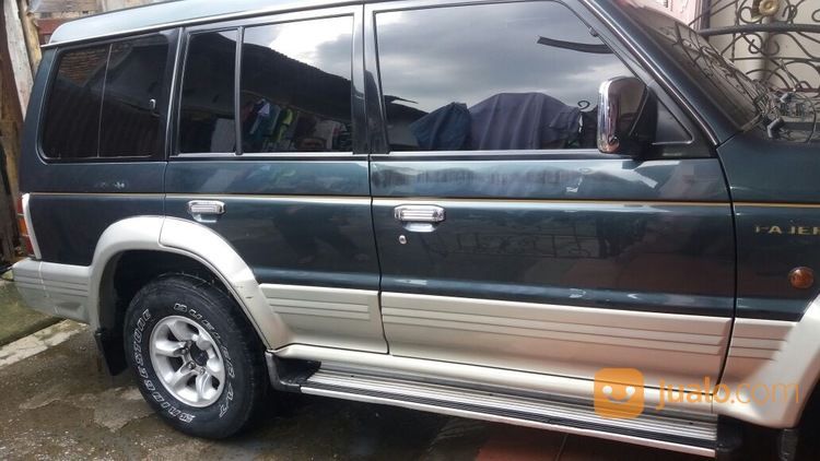 MITSUBISHI PAJERO  Hijau Putih Metalik 97 Medan  Jualo