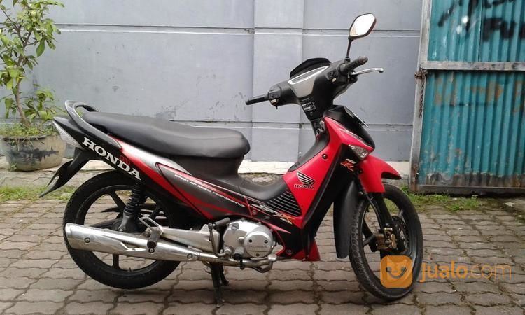  Honda  Supra X 125 Tahun 2006 Medan  Jualo