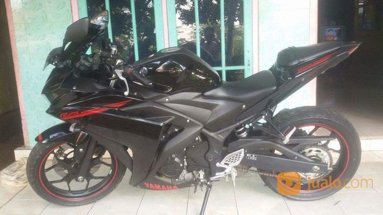 Yamaha R25 Tahun 2014 Kab Jember  Jualo