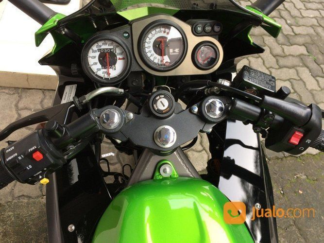 Kawasaki Ninja Kr Tahun 2019 Hijau  Metalic  Gress Jakarta 