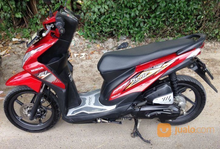 Sepeda Motor Honda Beat Merah Tahun 2014 Jakarta 