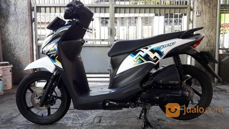  Honda Beat Pop Hitam