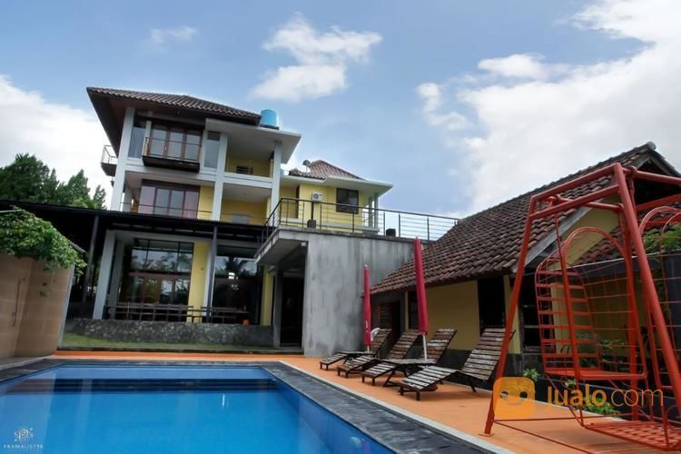 Villa Di Jogja Untuk Rombongan Dengan Kolam Renang Pribadi