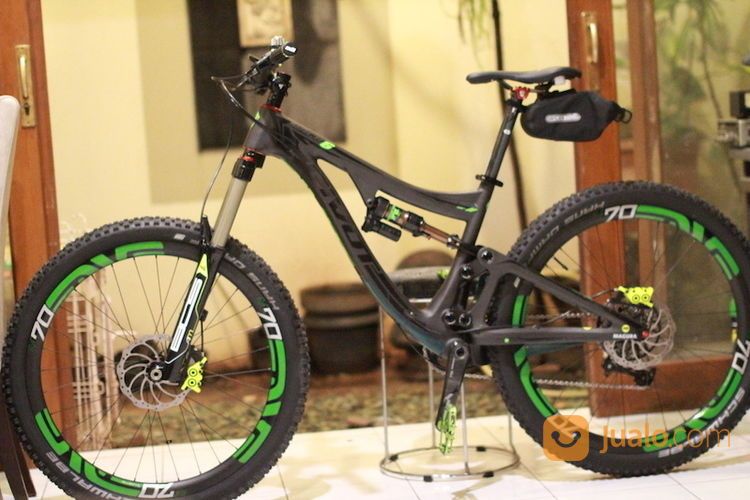  Sepeda  Gunung MTB Pivot  Mach 6 Carbon 27 5 Tangerang 