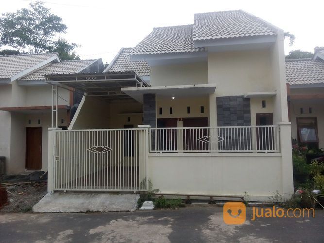  Rumah  3  Kamar  Tidur Minimalis  Dekat Secaba Dan Kampus 