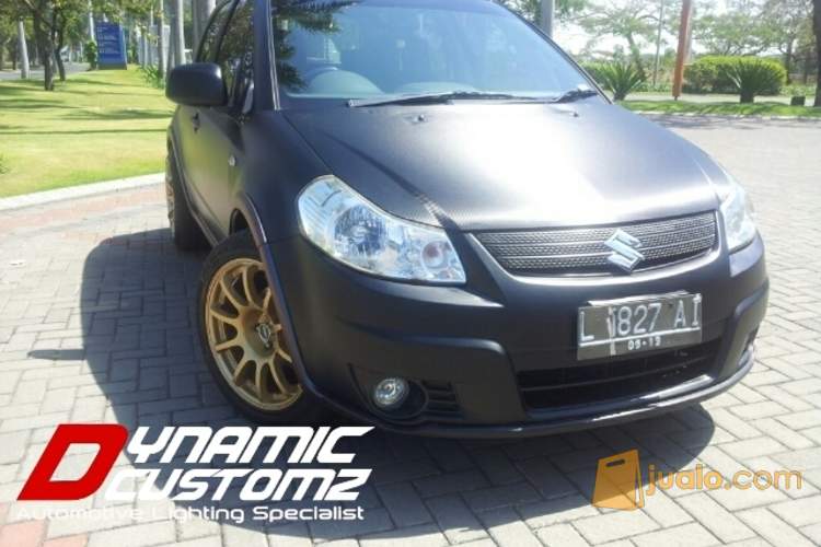 Dynamic Customz Promo Stiker Full Body Suzuki Sx4 0811 320 4914