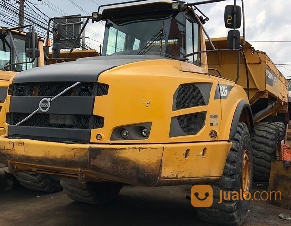 Alat Berat Bekas  Articulated Dump Truck Hauler Volvo  