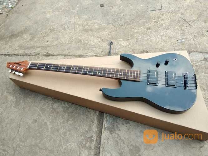 Download 95 Gambar Gitar Bass  