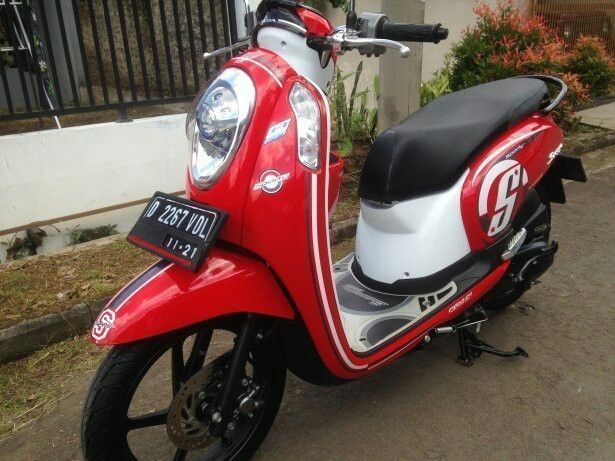  Motor  Bekas Bandung  Honda Scoopy  Tahun 2015 Mulus Mesin 