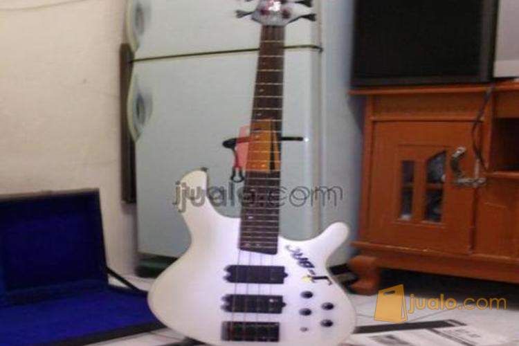 Unduh 570 Gambar Gitar Warna Putih  HD