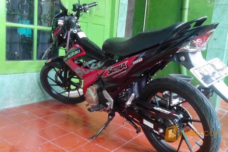 Modifikasi Satria Fu 2014 Merah Hitam - Galeri Gambar