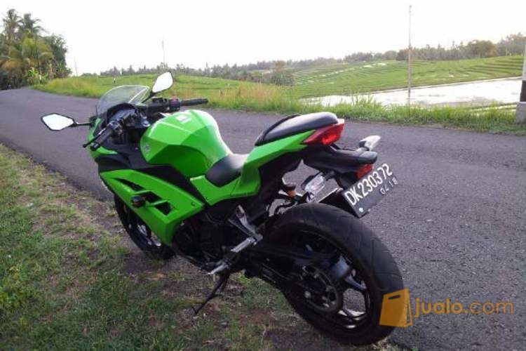  jual  ninja  fi 2013 hijau Kab Badung Jualo