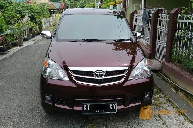 avanza 2011 A T kilometer 17ribuan Balikpapan Jualo