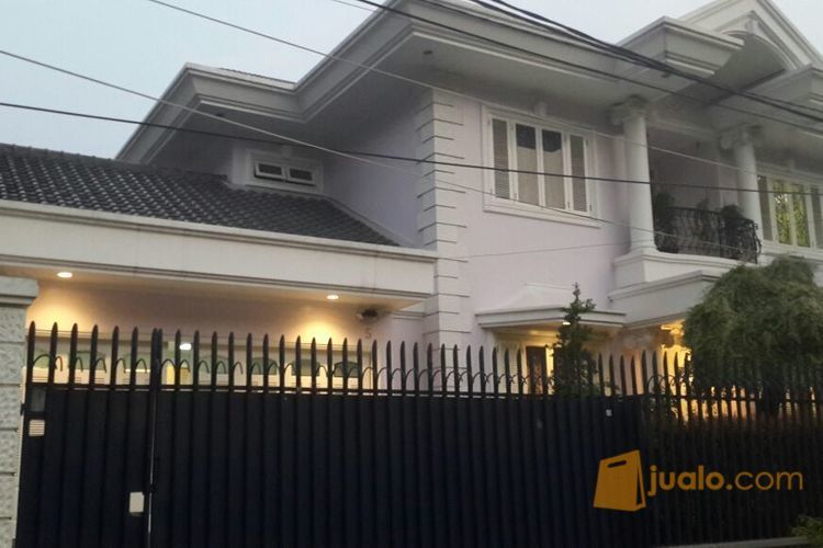  Rumah  Mewah  Asri Dan Nyaman Jalan Cikampek Menteng  Jakpus 