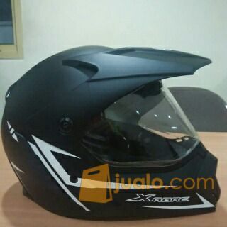  helm  xabre yamaha Surabaya  Jualo