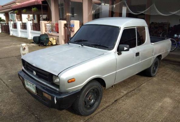 Mazda familia 1996