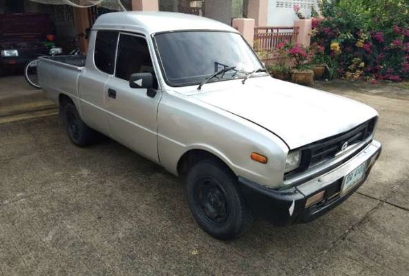 Mazda familia 1996