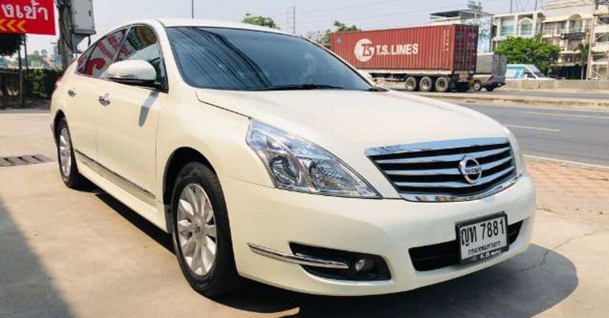 Nissan teana 2011 года