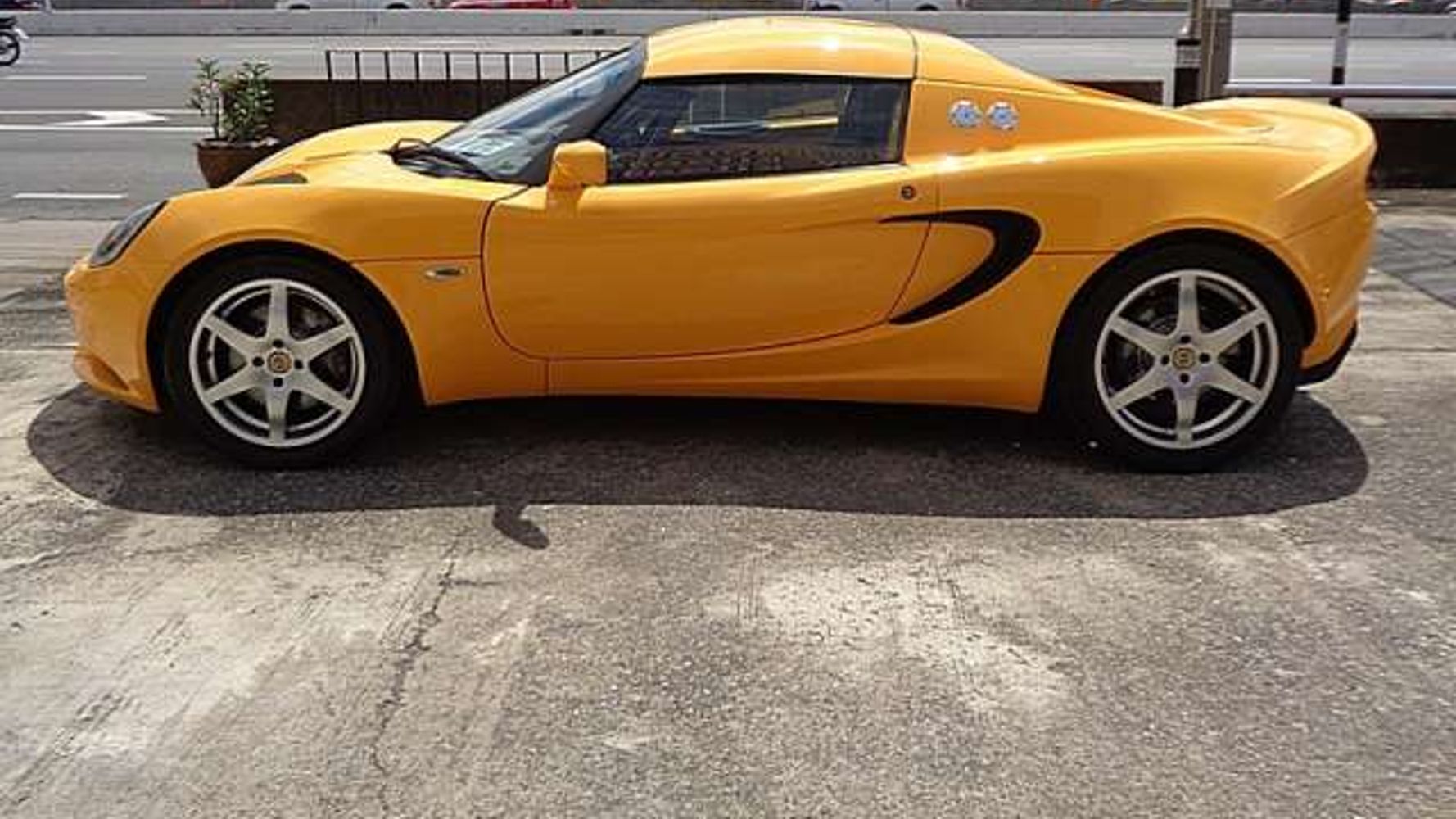 Lotus elise 2012