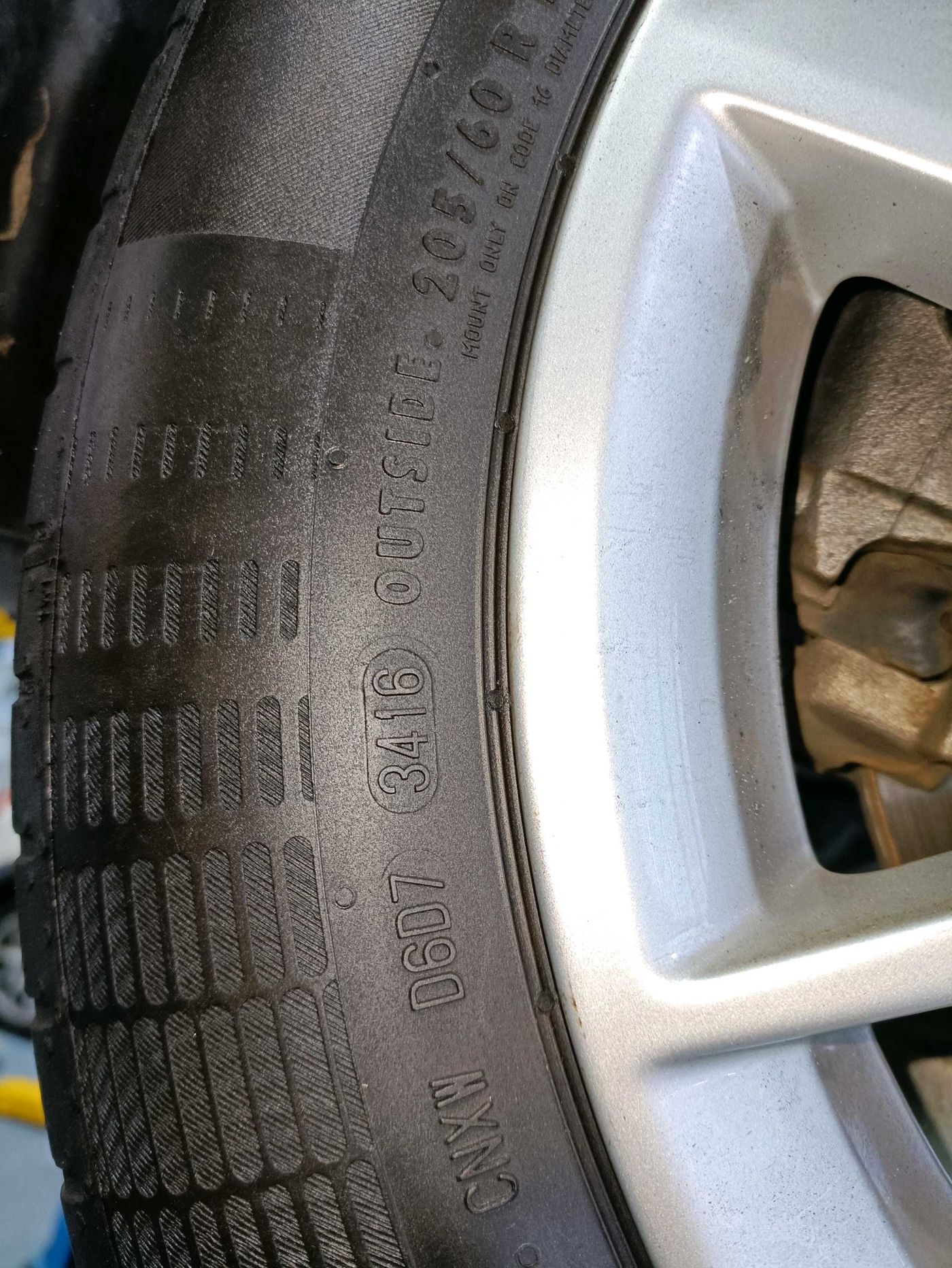 Front Tyre (Left)