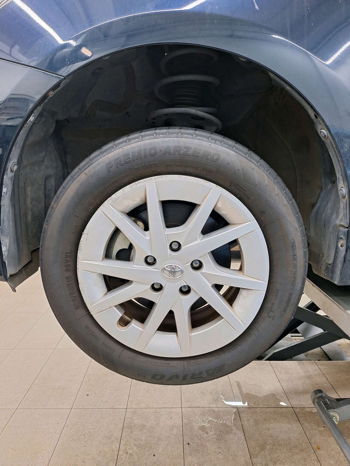 Front Tyre (Left)