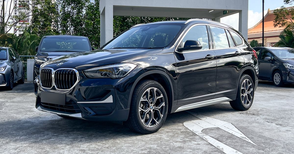 BMW X1 sDrive 18i Model Sport Line