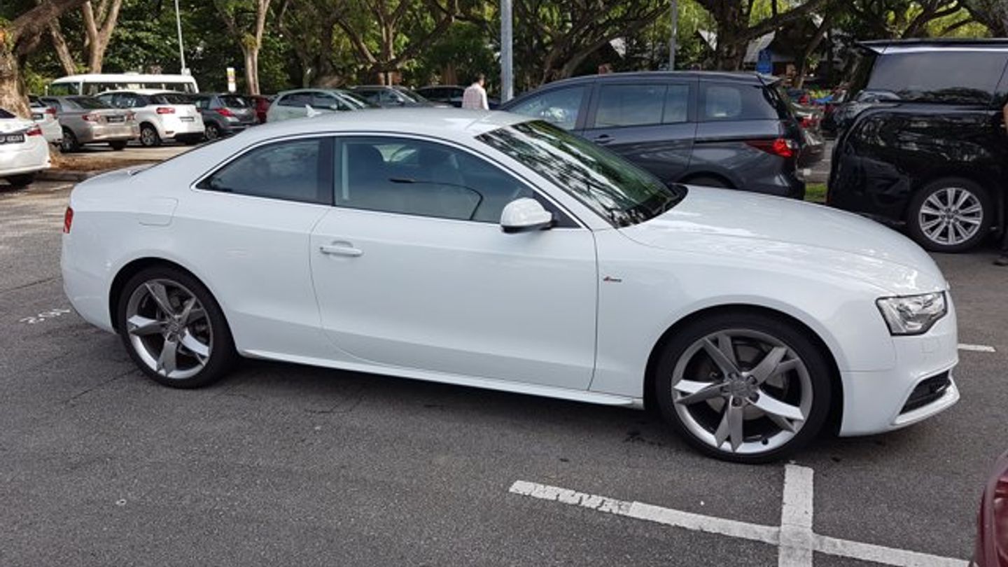 Used Audi A5 Coupe 3.0 TDI S-line Quattro Black Edition For Sale | Carro.sg