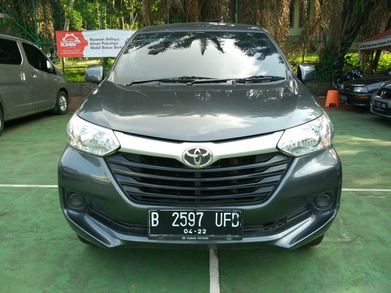 Jual Beli Mobil Bekas Murah Dan Bergaransi | Toyota Avanza E 1.3 MT ...