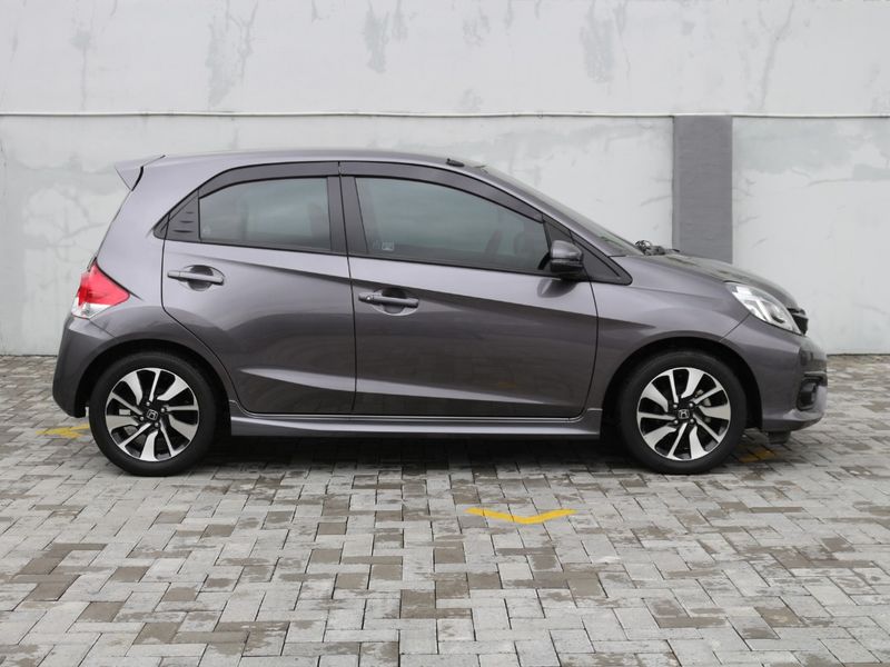 Jual Beli Mobil Bekas Murah dan Bergaransi | Honda Brio RS ...