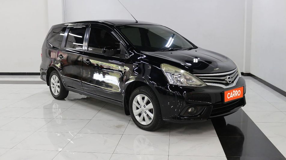 Pilihan Mobil Bekas Bersertifikasi Terbesar | Nissan Grand Livina XV AT